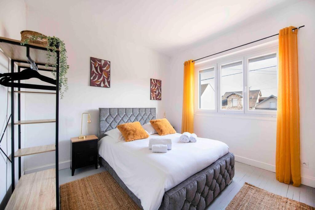 Jolie Maison Sur Orleans, Parking & Climatisation Buitenkant foto