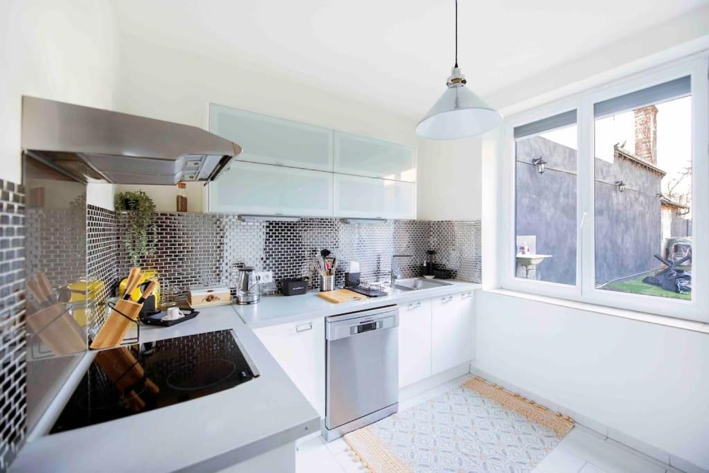 Jolie Maison Sur Orleans, Parking & Climatisation Buitenkant foto