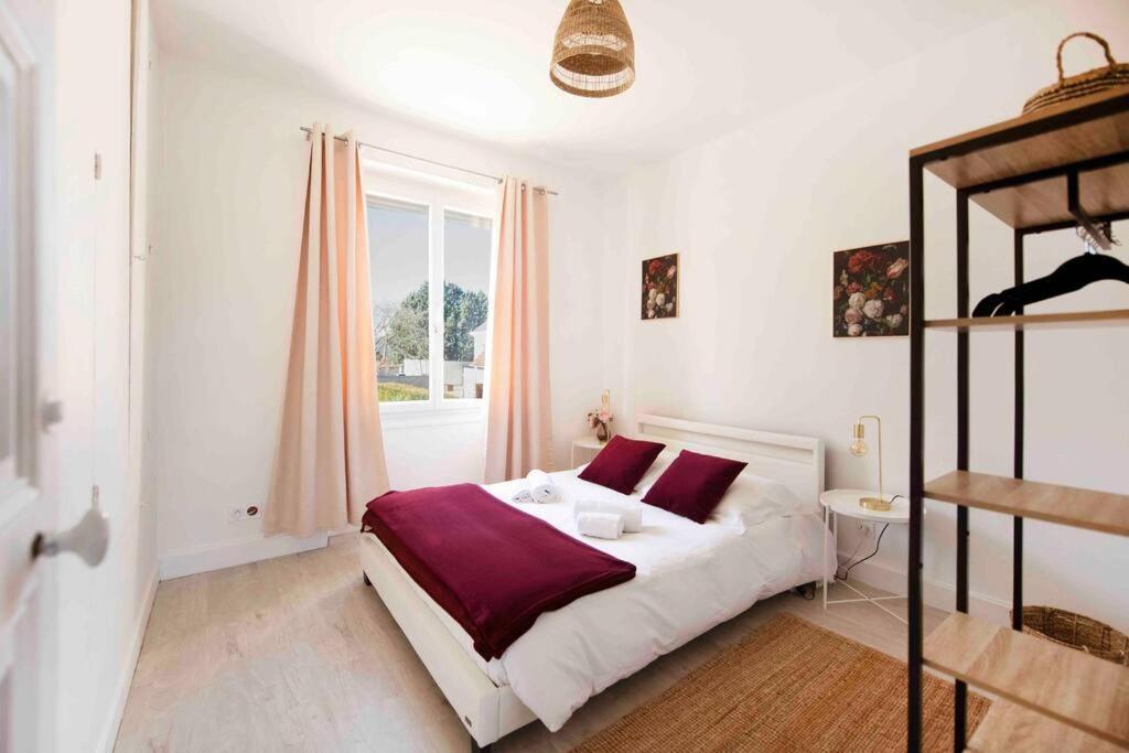Jolie Maison Sur Orleans, Parking & Climatisation Buitenkant foto